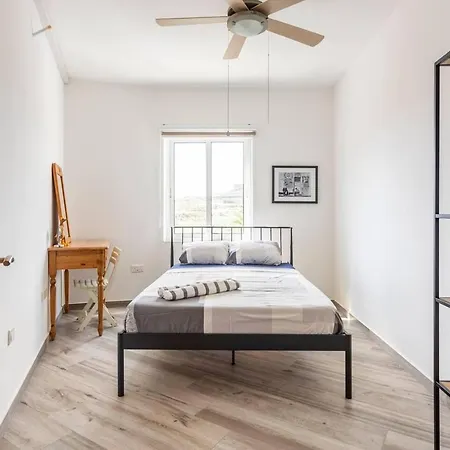 Апартаменты Gozo Escape 2-bed In *