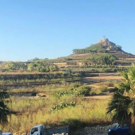 Gozo Escape 2-bed In
